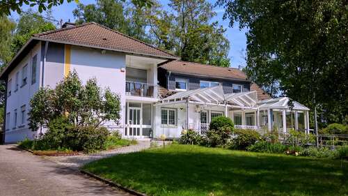 Foto - Haus zum Kaufen in Völklingen 649.000,00 € 320 m²