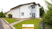 Foto - Haus zum Kaufen in Schwalbach 399.000,00 € 255 m²
