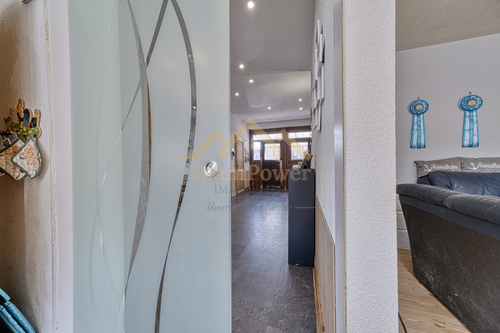 Durchgang Wohnen/Essen - 