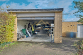 Garage - 