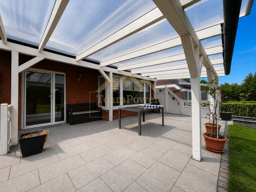 überdachte Terrasse - 