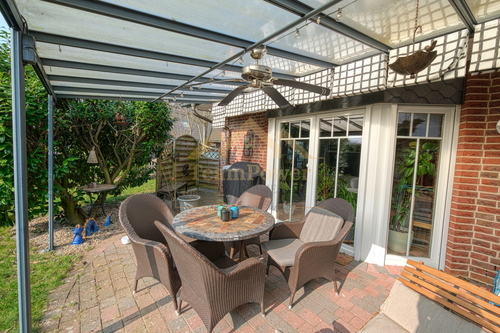 überdachte Terrasse - 