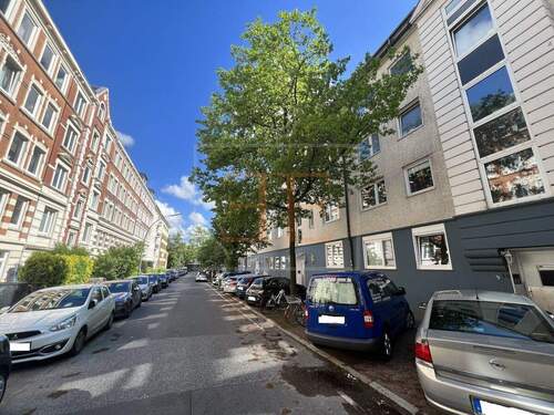 Titel Neu - 2 Zimmer Etagenwohnung zum Kaufen in Hamburg