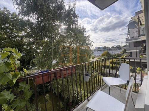 Balkon - 2 Zimmer Etagenwohnung in Hamburg