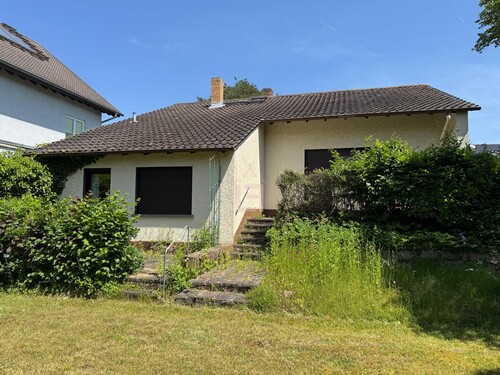 Garten und Rückseite Haus - 