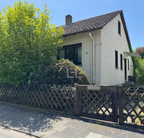 Start ins Familienglück! Einfamilienhaus mit Entwicklungspotential in bevorzugter Premiumlage! - Dreieich / Buchschlag