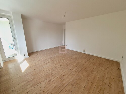 Wohnzimmer - 4 Zimmer Etagenwohnung in Langen