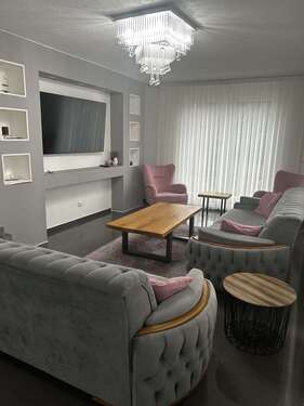 Foto - Haus zum Kaufen in Neckarsulm 869.000,00 € 250 m²