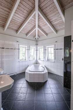 Badewanne im Masterbad - 