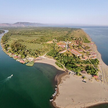 Bild 2 - 32 Zimmer Einfamilienhaus zum Kaufen in Ulcinj