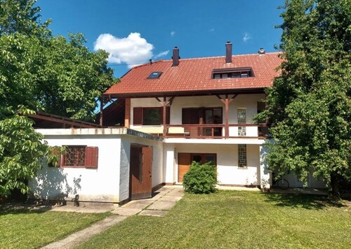 Bild 1 - Herrenhaus - 350.000,00 EUR Kaufpreis, ca.  400,00 m² Wohnfläche