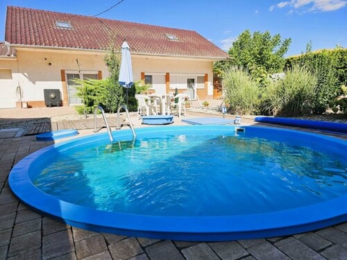 Bild 1 - In Süd-Ungarn 275 m2 Mehrgenerationhaus mit Pool