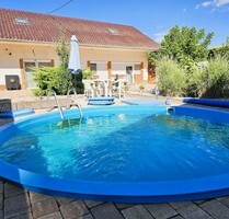 In Süd-Ungarn 275 m2 Mehrgenerationhaus mit Pool - Kiskunhalas