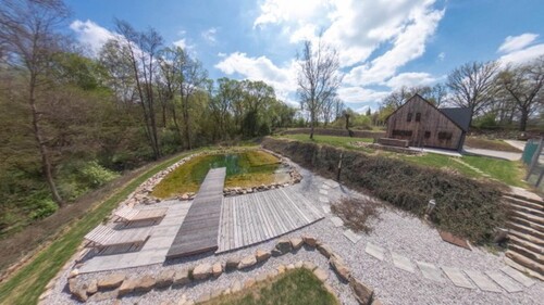 Bild 2 - 9 Zimmer Bauernhaus, Landhaus zum Kaufen in Leany
