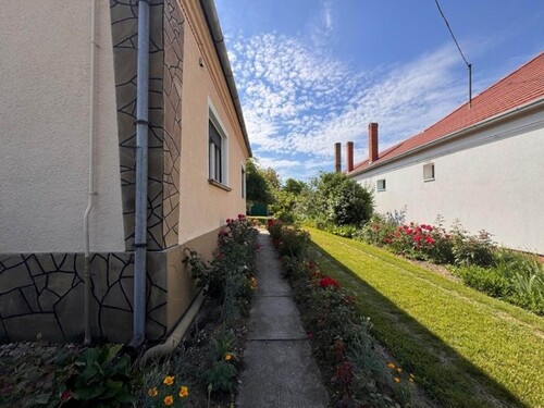 Bild 3 - 4 Zimmer Einfamilienhaus in Zalaszentgrót