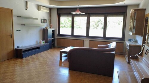 Bild 2 - 5 Zimmer Etagenwohnung zum Kaufen in Oplotnica