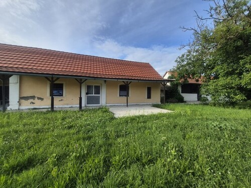 Bild 3 - 8 Zimmer Einfamilienhaus in Szökedencs