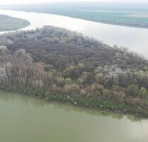 2 Donauinseln 600 ha und 18 ha - 288.600,00&nbsp;EUR Kaufpreis, ca.&nbsp; 780.000,00&nbsp;m&sup2; in Pescari (PLZ: 317153)