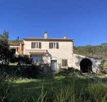 Bauernhaus mit Gästehaus und Panoramablick - colleslavetti
