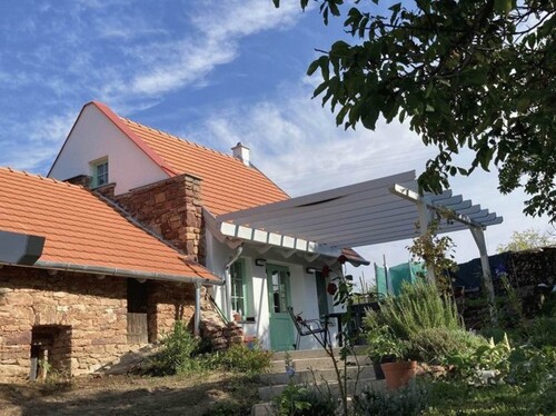 Bild 2 - 7 Zimmer Einfamilienhaus zum Kaufen in Ábrahámhegy