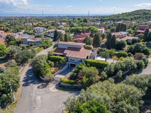 Bild 1 - Exzellente Villa in Poggio dei Pini auf Sardinien