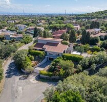 Exzellente Villa in Poggio dei Pini auf Sardinien