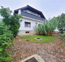 Im Komitat Veszprem nahe Plattense ein 240m2 Haus - Sümeg