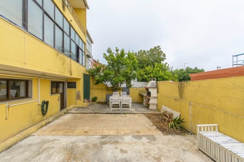 Bild 2 - 9 Zimmer Einfamilienhaus zum Kaufen in Sintra