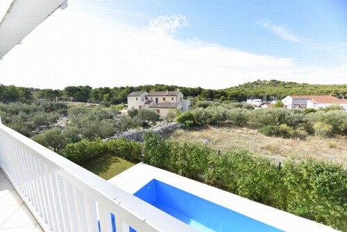 Bild 4 - Einfamilienhaus mit 135,00 m² in Vodice zum Kaufen