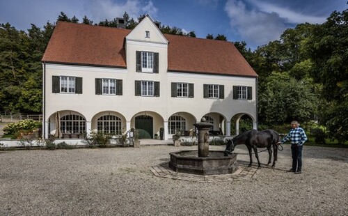 Bild 2 - 8 Zimmer Einfamilienhaus zum Kaufen in Geisenfeld