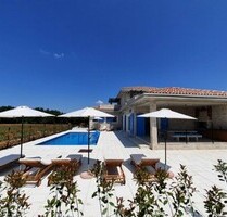 Villa mit beheiztem Pool nahe Kanfanar