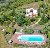 Toskanische Landvilla mit Pool 300 Olivenbäume 17 Hektar - Palaia