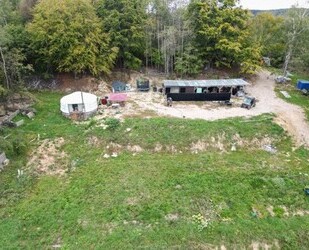 Offgrid Heimstätte - 150.000,00&nbsp;EUR Kaufpreis, ca.&nbsp; 55.000,00&nbsp;m&sup2; in Poltar (PLZ: 98507)