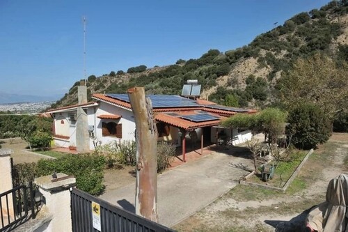 Bild 2 - 3 Zimmer Einfamilienhaus zum Kaufen in Petrvto - Patras