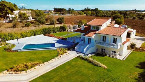 Bild 2 - 8 Zimmer Einfamilienhaus zum Kaufen in Angelochori