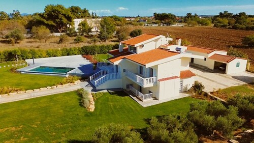 Bild 3 - 8 Zimmer Einfamilienhaus in Angelochori