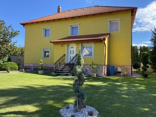 Bild 2 - 6 Zimmer Einfamilienhaus zum Kaufen in tapolca