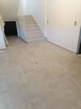 Bild 2 - 3 Zimmer Etagenwohnung zum Kaufen in Aigialia