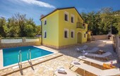 Bild 1 - Haus mit Pool und guter Rendite in Kroatien