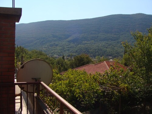 Bild 2 - 6 Zimmer Einfamilienhaus zum Kaufen in Herceg Novi