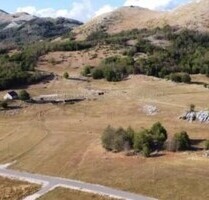 Bauernhof mit altem Steinhaus Weiden Wald - Savnik