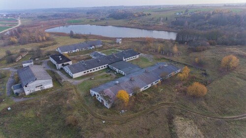 Bild 1 - Baugrundstück mit Lagerhallen in Litauen am See