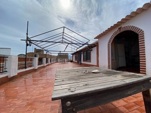 Bild 3 - 5 Zimmer Etagenwohnung in Fortaleny