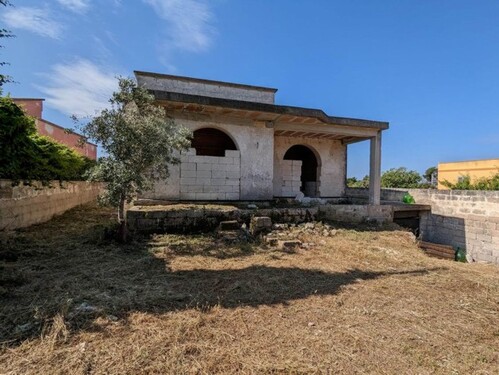 Bild 2 - 3 Zimmer Einfamilienhaus zum Kaufen in Nardò