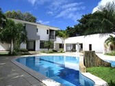 Bild 1 - 800 m2 Villa mit 4 Suiten in Lauro de Freitas Brazil