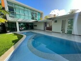 Bild 1 - Villa mit 4 Suiten Brasilien - 490.000,00&nbsp;EUR Kaufpreis, ca.&nbsp; 324,00&nbsp;m&sup2;&nbsp;Wohnfl&auml;che