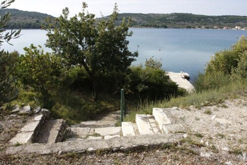 Bild 3 - 3 Zimmer Einfamilienhaus in Tisno