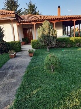 Bild 2 - 3 Zimmer Einfamilienhaus zum Kaufen in Istiaia north Evia