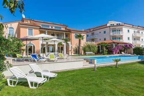 Bild 1 - Haus mit 8 Ferienwohnungen in Istrien