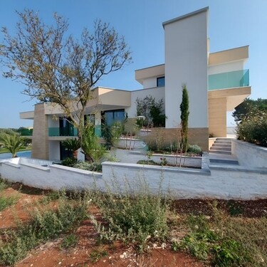 Bild 1 - Villa erste Reihe am Meer - 4.200.000,00 EUR Kaufpreis, ca.  420,00 m² Wohnfläche